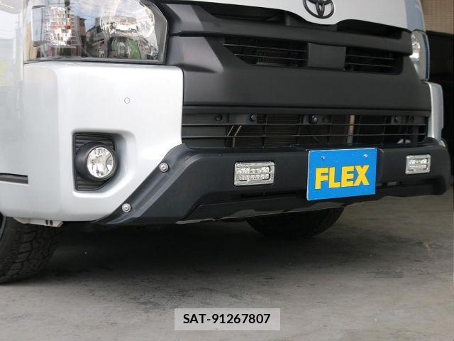Toyota HIACE VAN 2022-01 8230266-16