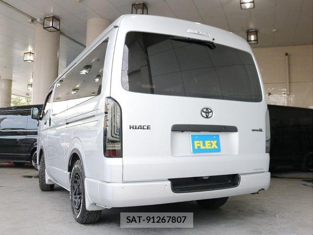 Toyota HIACE VAN 2022-01 8230266-19