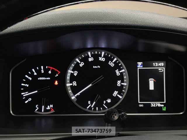 Toyota HIACE VAN 2025-03 8245357-19