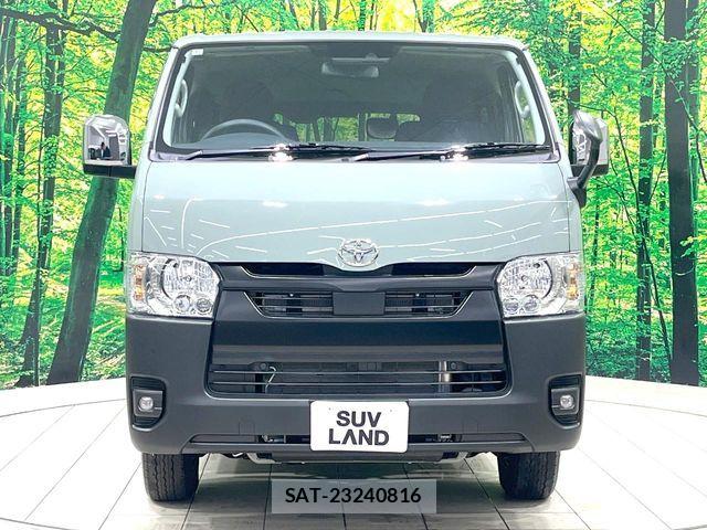 Toyota HIACE VAN 2025-06 8245353-14