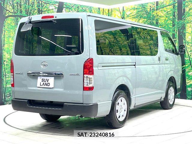 Toyota HIACE VAN 2025-06 8245353-16