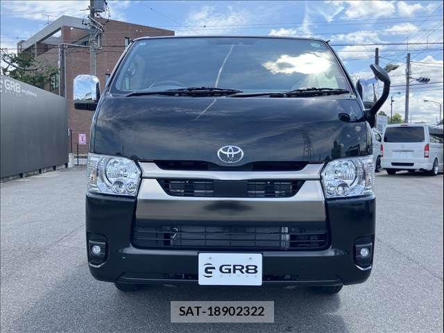 Toyota HIACE VAN 2025-04 8245354-1