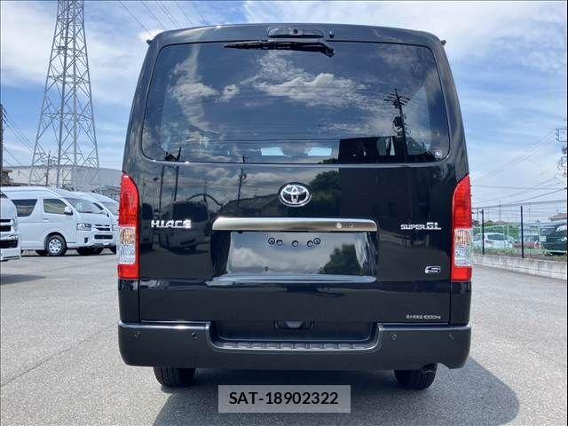Toyota HIACE VAN 2025-04 8245354-2