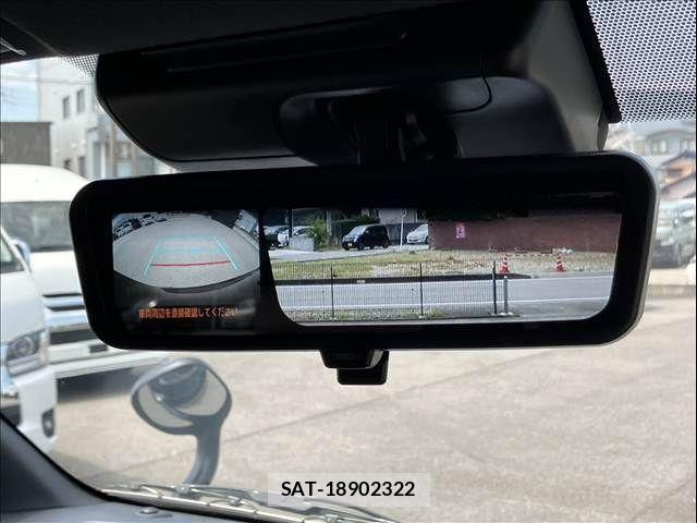 Toyota HIACE VAN 2025-04 8245354-5