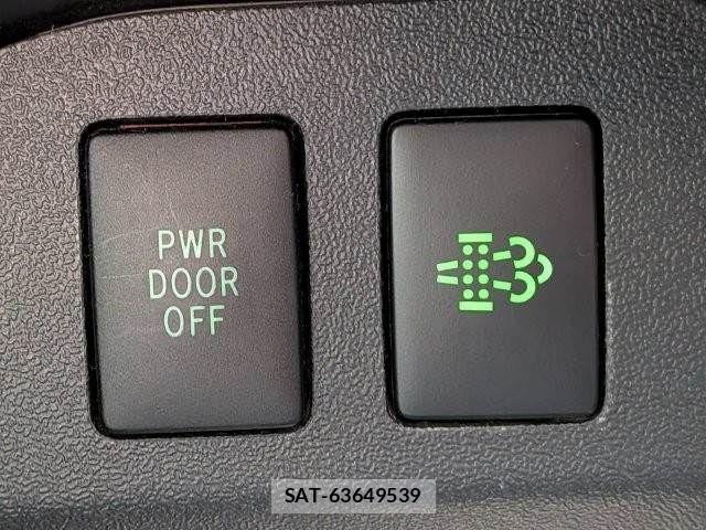 Toyota HIACE VAN 2020-08 8245361-9