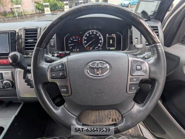 Toyota HIACE VAN 2020-08 8245361-14