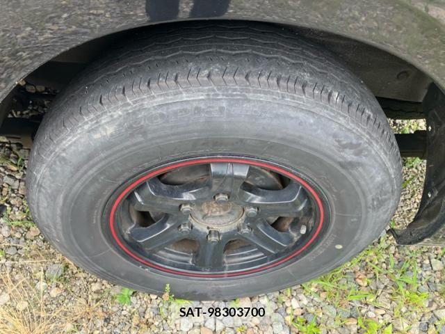 Toyota HIACE VAN 2009-10 8245365-6