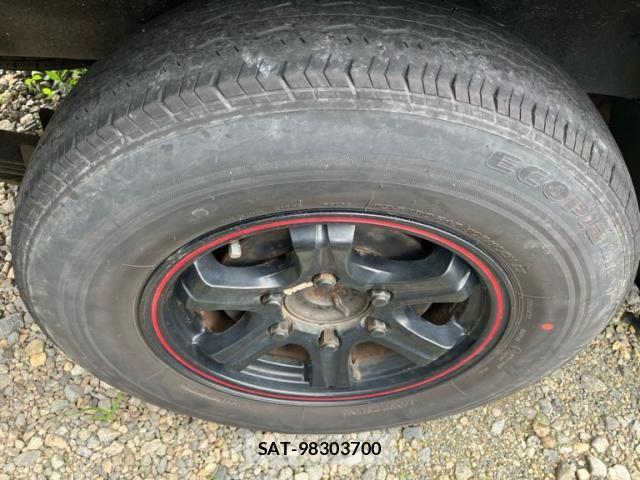 Toyota HIACE VAN 2009-10 8245365-7