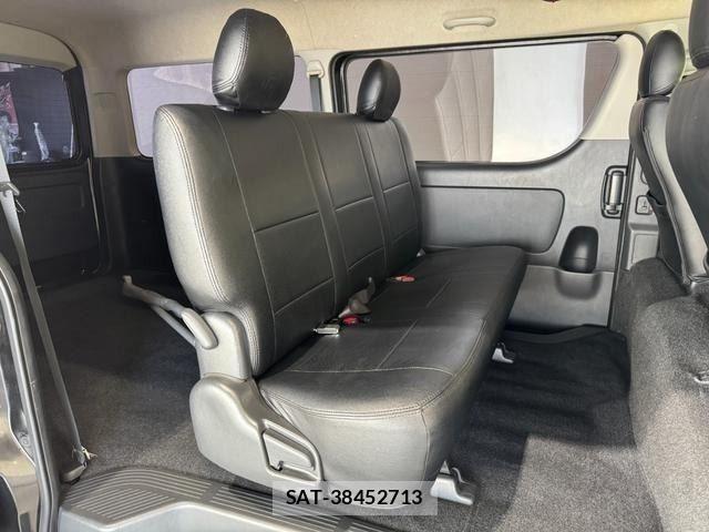 Toyota HIACE VAN 2014-06 8245363-10