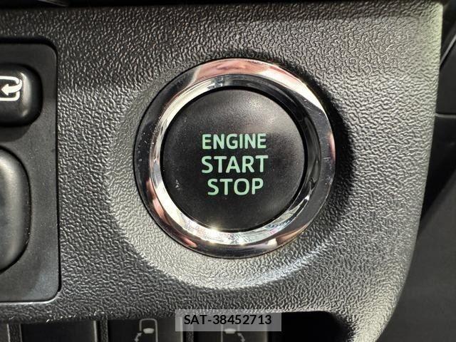 Toyota HIACE VAN 2014-06 8245363-14