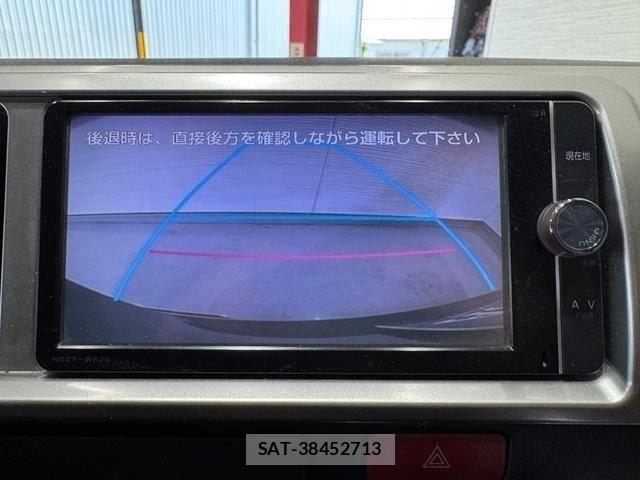Toyota HIACE VAN 2014-06 8245363-17
