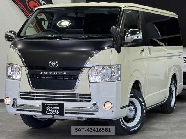 Toyota HIACE VAN 2018-06 8245360-1