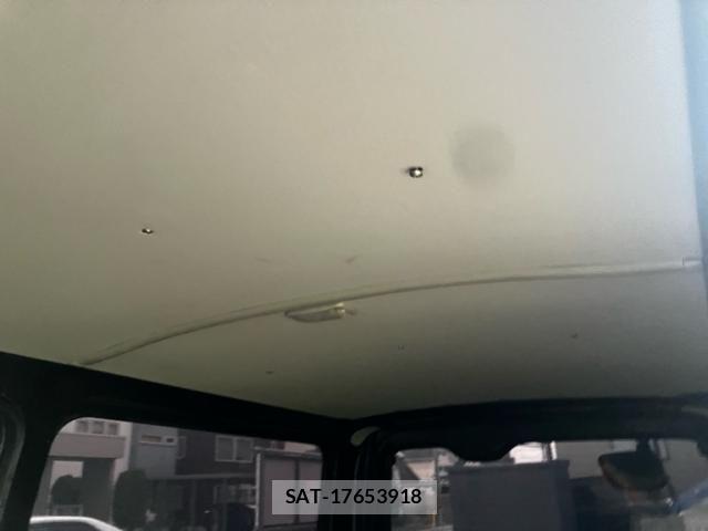 Toyota HIACE VAN 2004-12 8245366-16