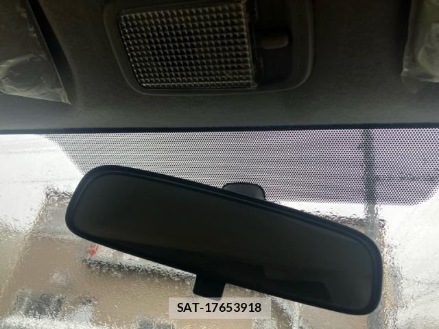 Toyota HIACE VAN 2004-12 8245366-22