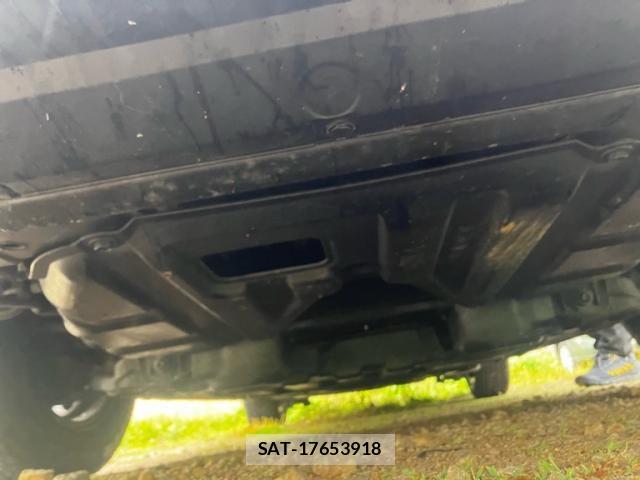 Toyota HIACE VAN 2004-12 8245366-7