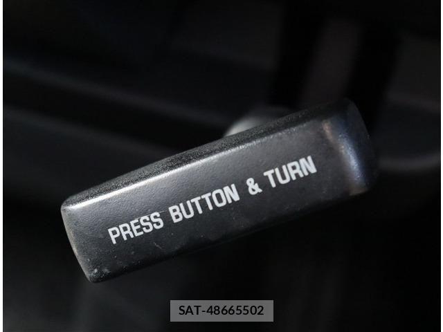 Toyota HIACE VAN 2024-01 8314683-15