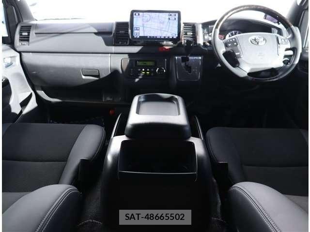 Toyota HIACE VAN 2024-01 8314683-1