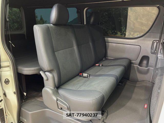 Toyota HIACE VAN 2024-05 8314682-9