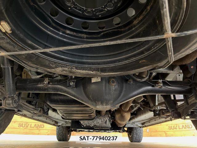 Toyota HIACE VAN 2024-05 8314682-19