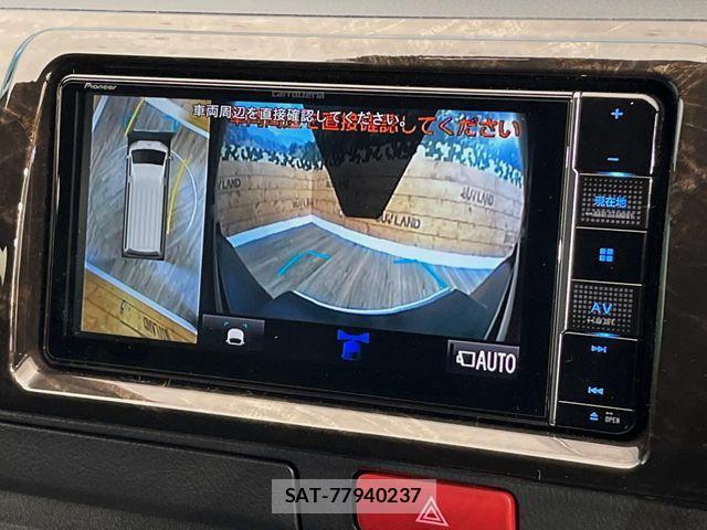 Toyota HIACE VAN 2024-05 8314682-4