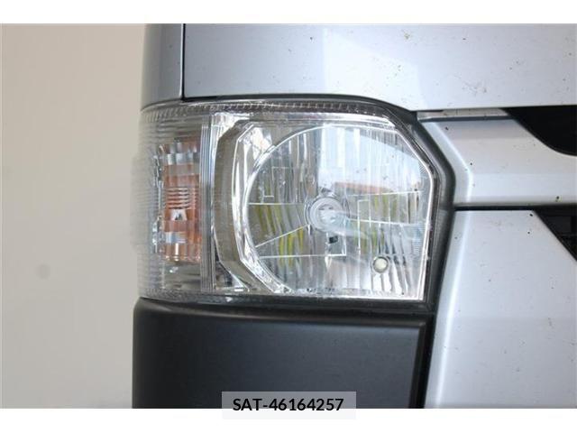 Toyota HIACE VAN 2022-06 8314703-17