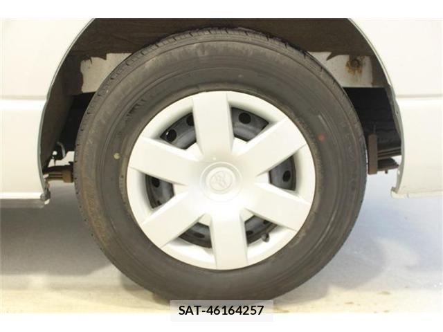 Toyota HIACE VAN 2022-06 8314703-24