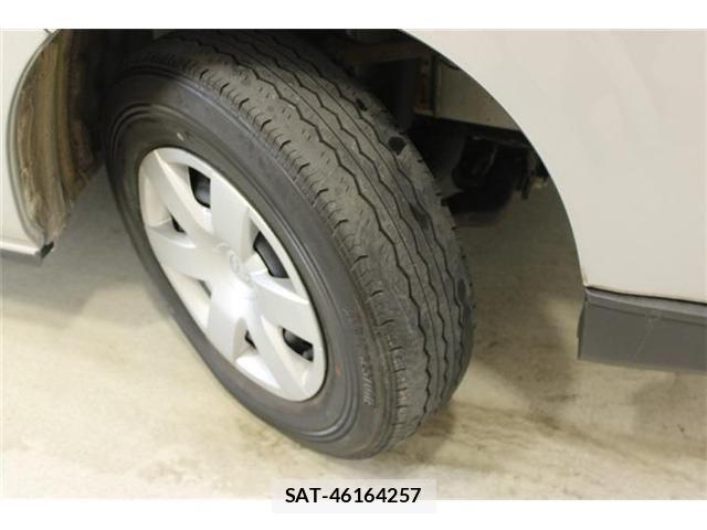 Toyota HIACE VAN 2022-06 8314703-28
