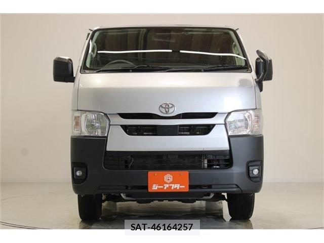 Toyota HIACE VAN 2022-06 8314703-7