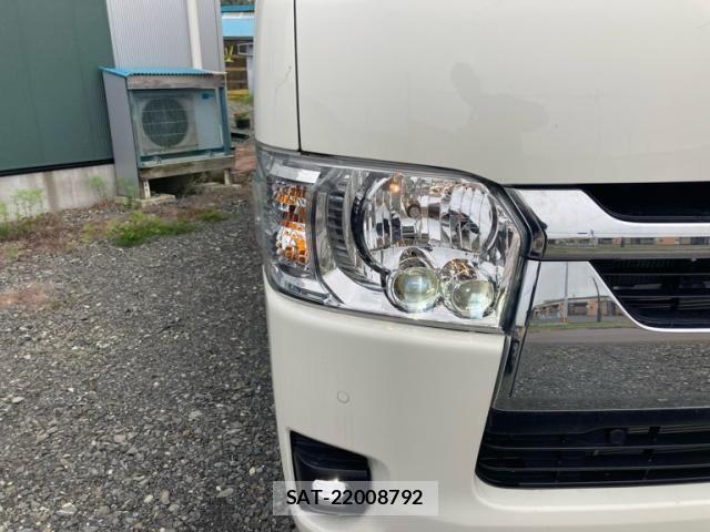 Toyota HIACE VAN 2025-04 8314689-14