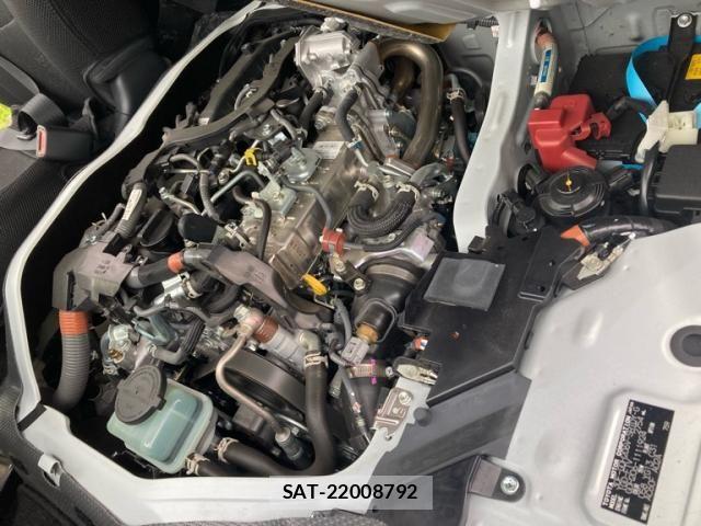 Toyota HIACE VAN 2025-04 8314689-17