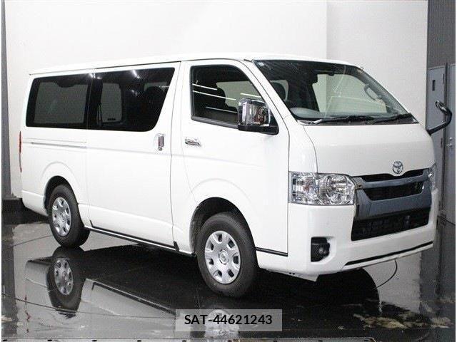 Toyota HIACE VAN 2025-12 8314686-2