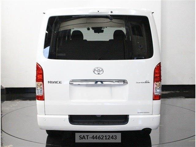 Toyota HIACE VAN 2025-12 8314686-5
