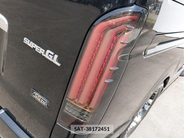 Toyota HIACE VAN 2019-01 8314691-10