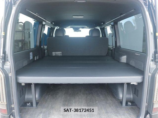 Toyota HIACE VAN 2019-01 8314691-13