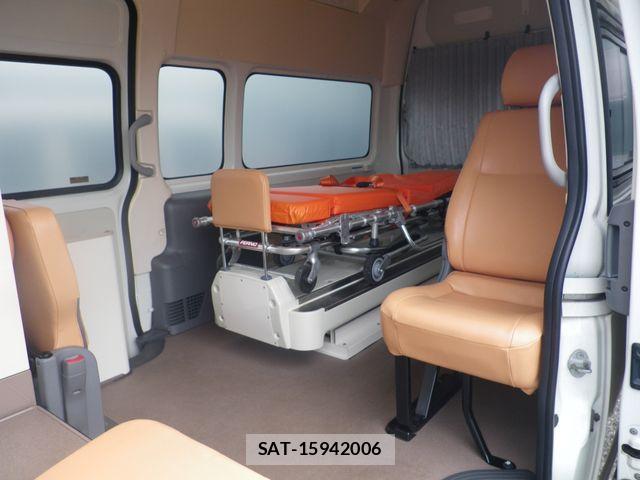 Toyota HIACE VAN 2007-12 8314693-9