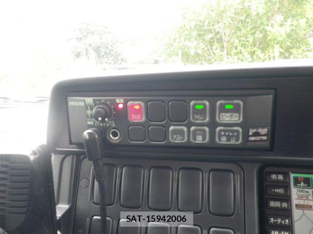 Toyota HIACE VAN 2007-12 8314693-5