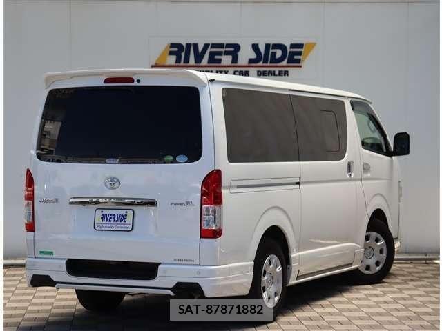 Toyota HIACE VAN 2020-07 8314690-2