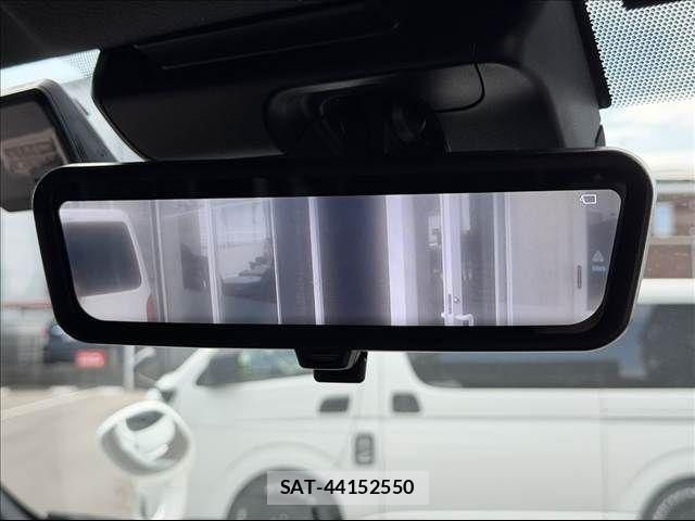 Toyota HIACE VAN 2021-03 8314692-17