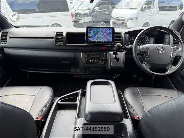 Toyota HIACE VAN 2021-03 8314692-3