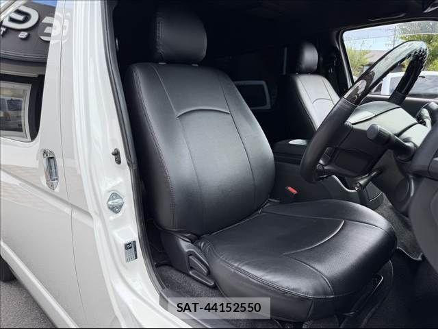 Toyota HIACE VAN 2021-03 8314692-6