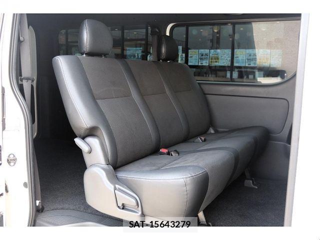 Toyota HIACE VAN 2021-01 8314685-17