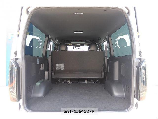 Toyota HIACE VAN 2021-01 8314685-19
