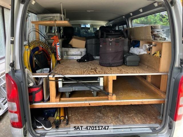 Toyota HIACE VAN 2012-02 8314708-26