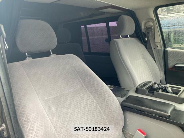 Toyota HIACE VAN 2009-08 8314705-9