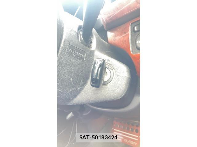 Toyota HIACE VAN 2009-08 8314705-24