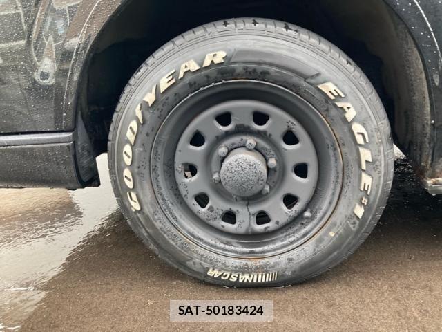 Toyota HIACE VAN 2009-08 8314705-3