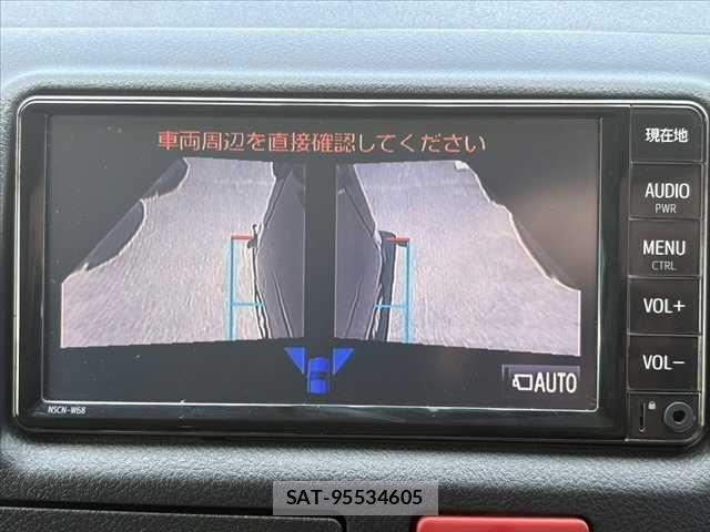 Toyota HIACE VAN 2022-02 8314700-23