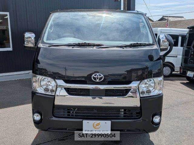 Toyota HIACE VAN 2021-06 8314696-15