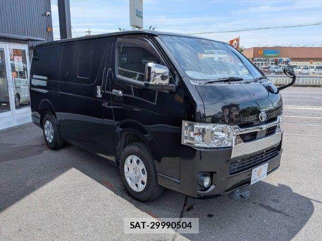 Toyota HIACE VAN 2021-06 8314696-16