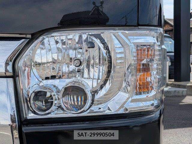 Toyota HIACE VAN 2021-06 8314696-22